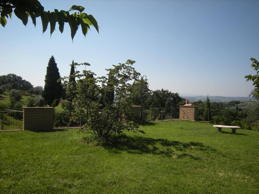Il Casale Apartment Limite Bagian luar foto